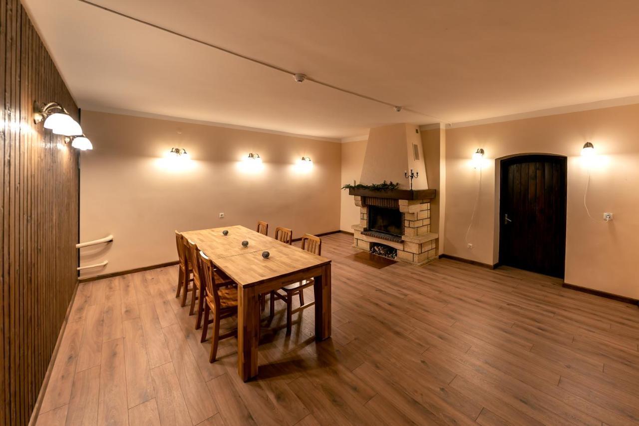 Hotel Slokenbekas Muiza Milzkalne Exteriér fotografie